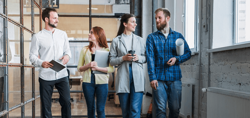 Команда строительной компании АЯКС